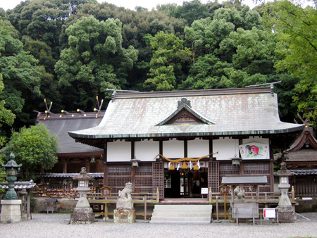 闘鶏神社.jpg
